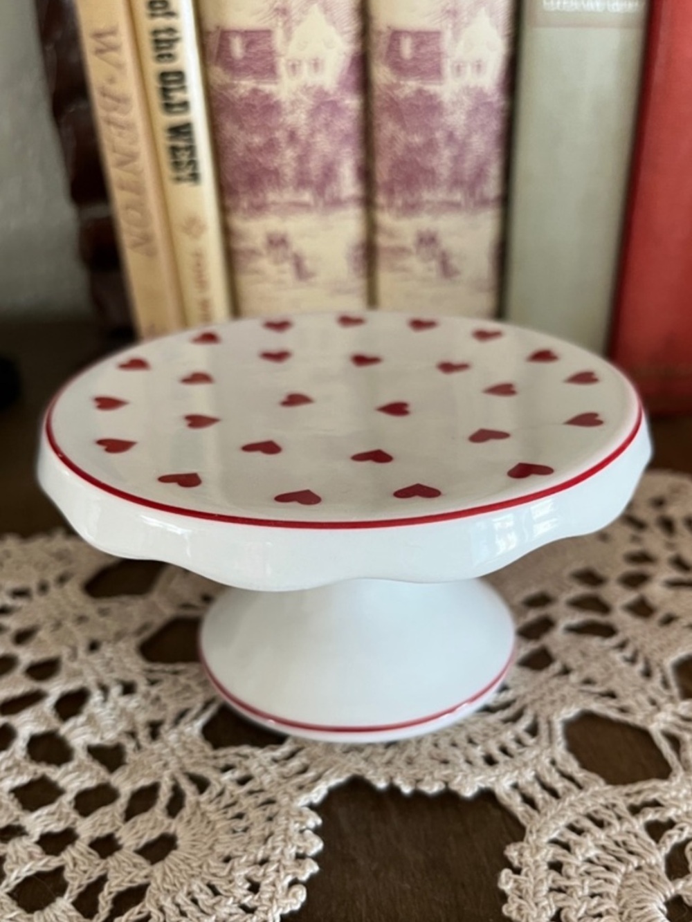 White Ceramic Mini Pedestal Cake Stand with Red Hearts